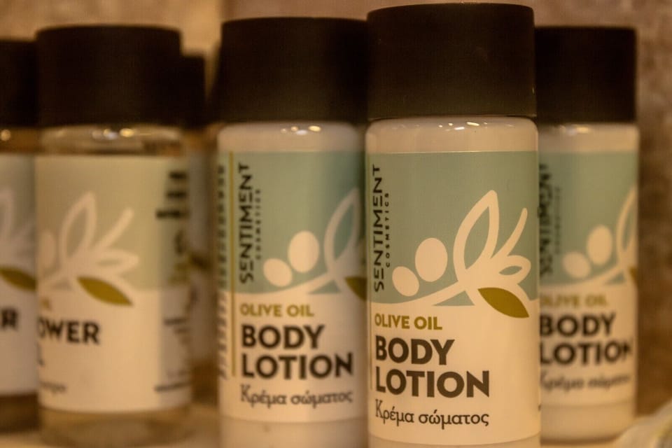 Bathroom amenities