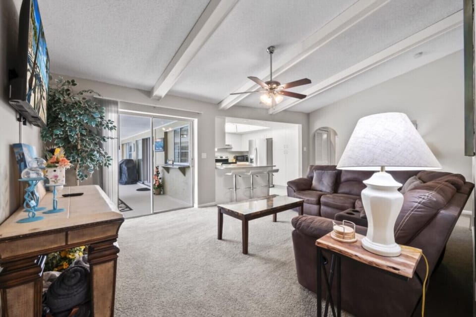 2nd Living room