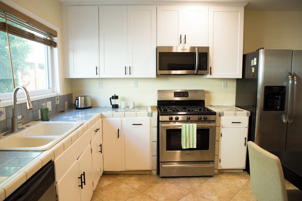 Spacious fully stocked kitchen
