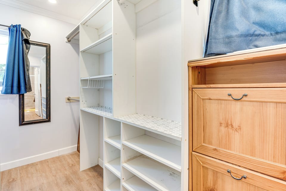 Walk-In Closet