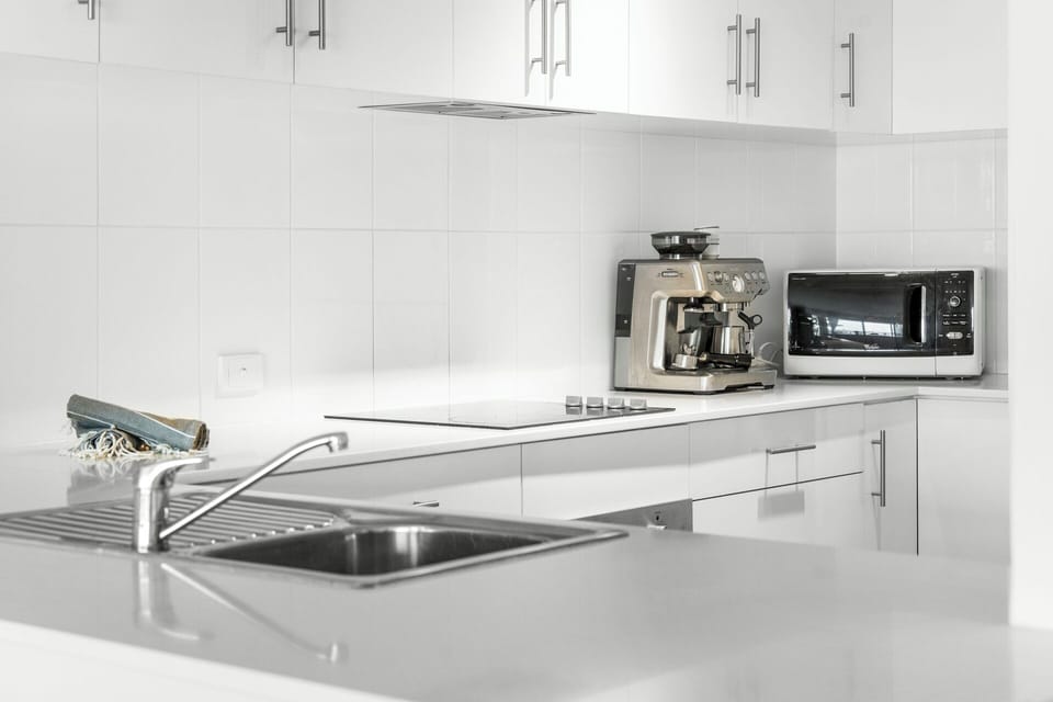 Fully-equipped kitchen for your convenience