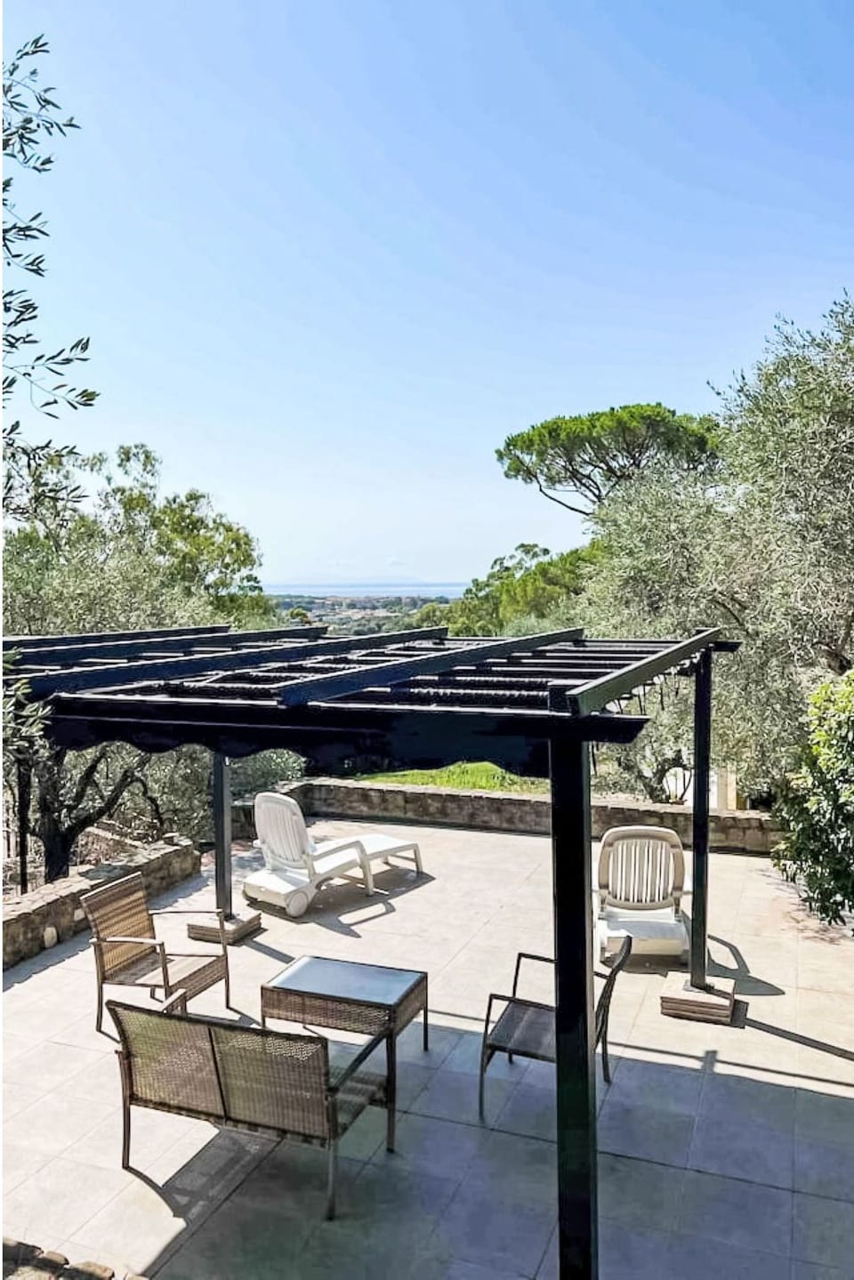 Furniture, Outdoor Furniture, Shade, Outdoor Table, Chair, Metal, Garden, Outdoor Structure, Patio, Pergola