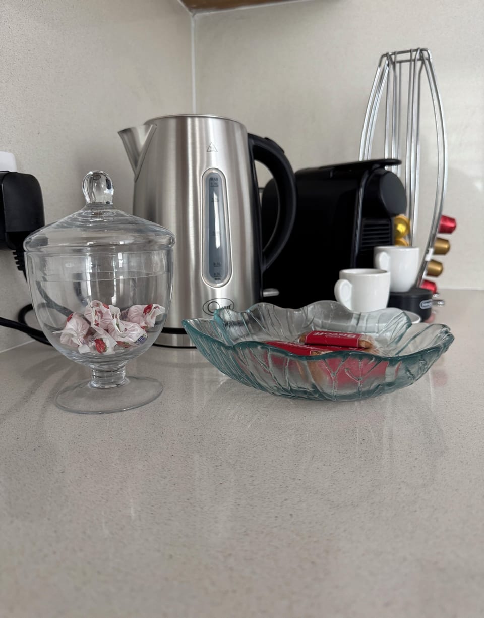 Nespresso, Nespresso Capsules, Kettle, candies