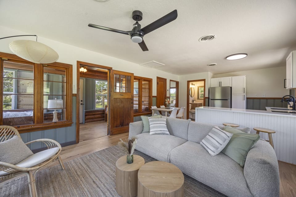 Warm country-style space with wooden details and a relaxed, cozy feel