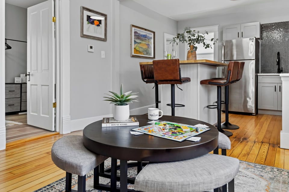 803 E Mulberry | Open Concept | Living, Kitchen, Dining