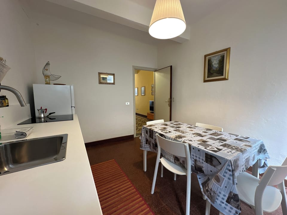 KITCHEN (2)
