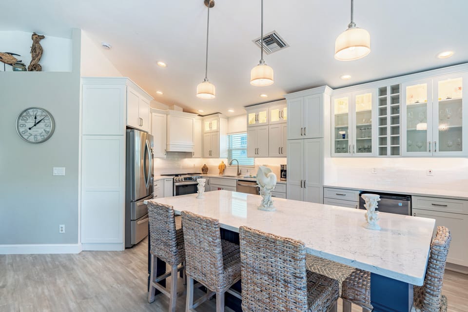 Modern + functional. Whether you're cooking or just chilling with wine!
