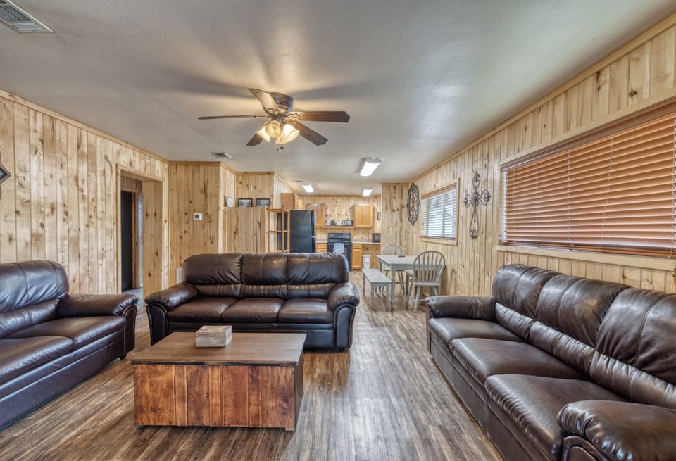 Living and kitchen