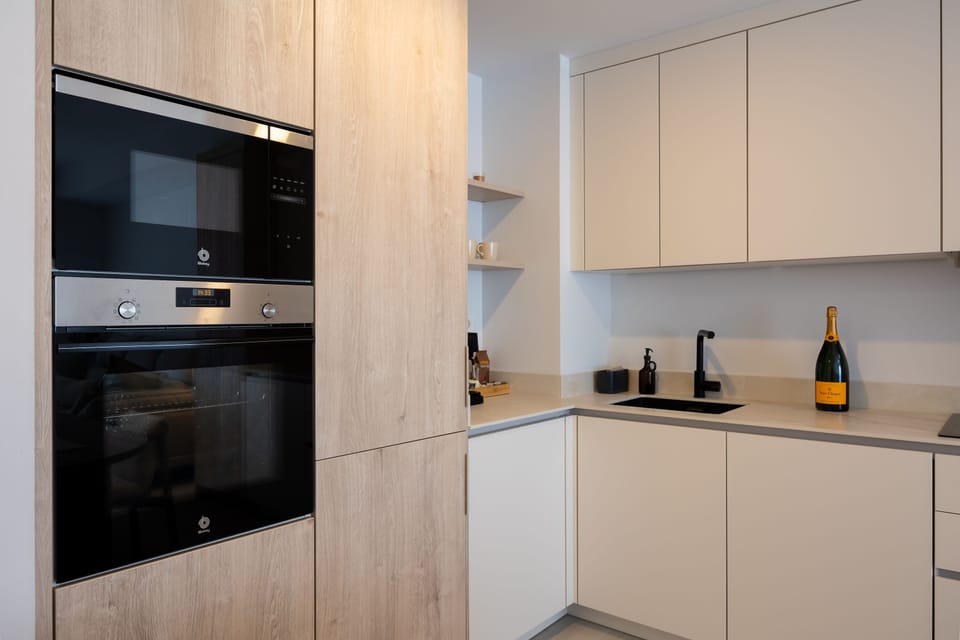 Kitchen or kitchenette,Communal kitchen