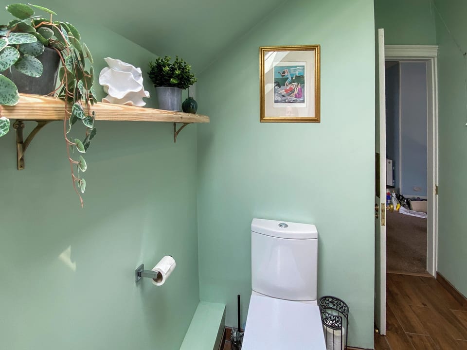 Bathroom | Thornlie, Blairmore, near Dunoon