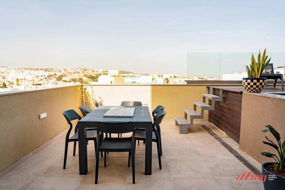 Terrace with City View