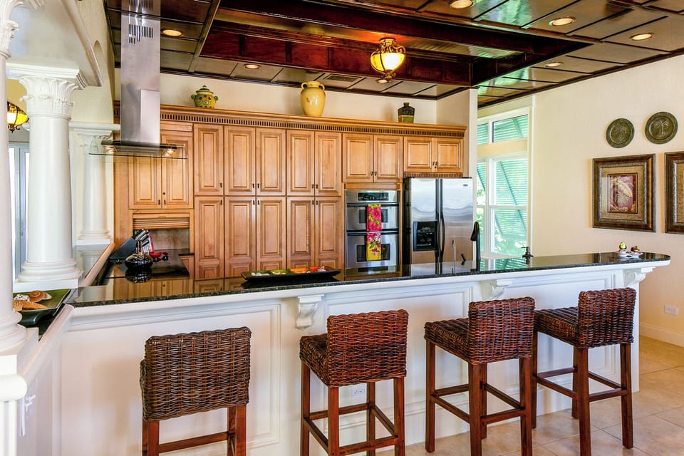 Kitchen bar seating