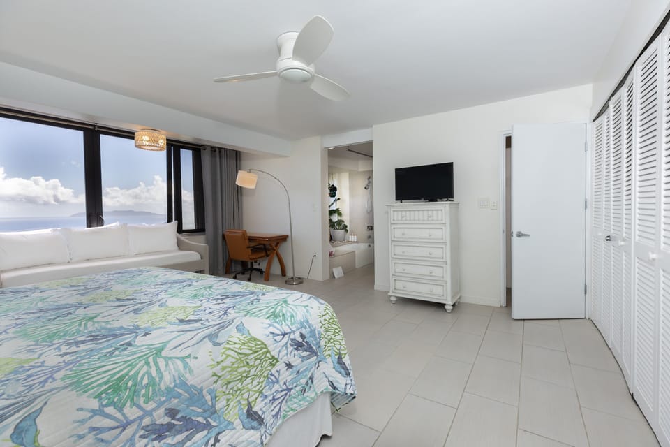 Large Bedroom With Ensuite