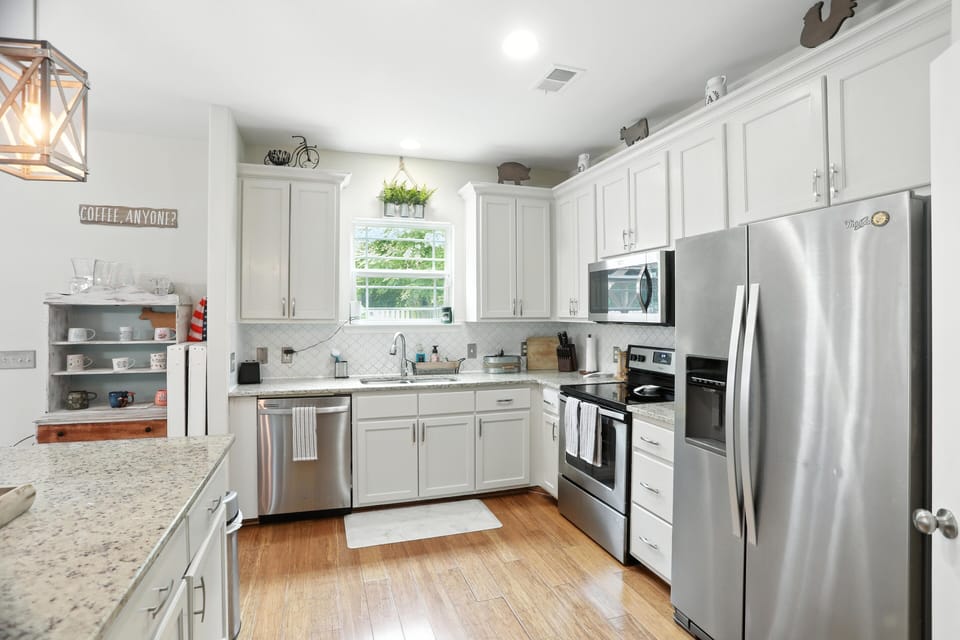 Indoors, Kitchen, Appliance, Refrigerator, Microwave