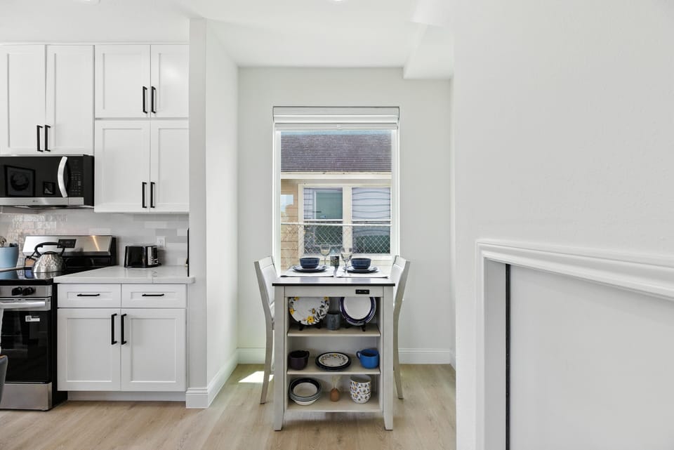 Indoors, Kitchen, Appliance, Microwave, Oven