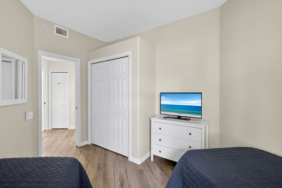 Guest Bedroom 2