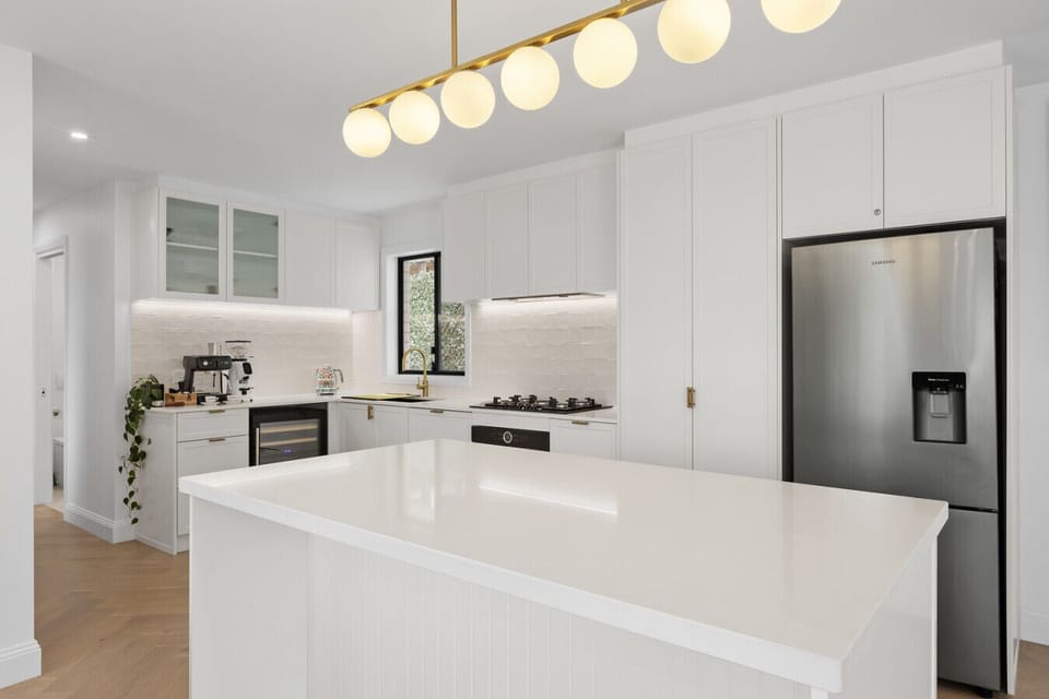 Stunning kitchen, open plan living. With coffee machine, dishwasher, wine fridge and all the equipment to cook as you would at home