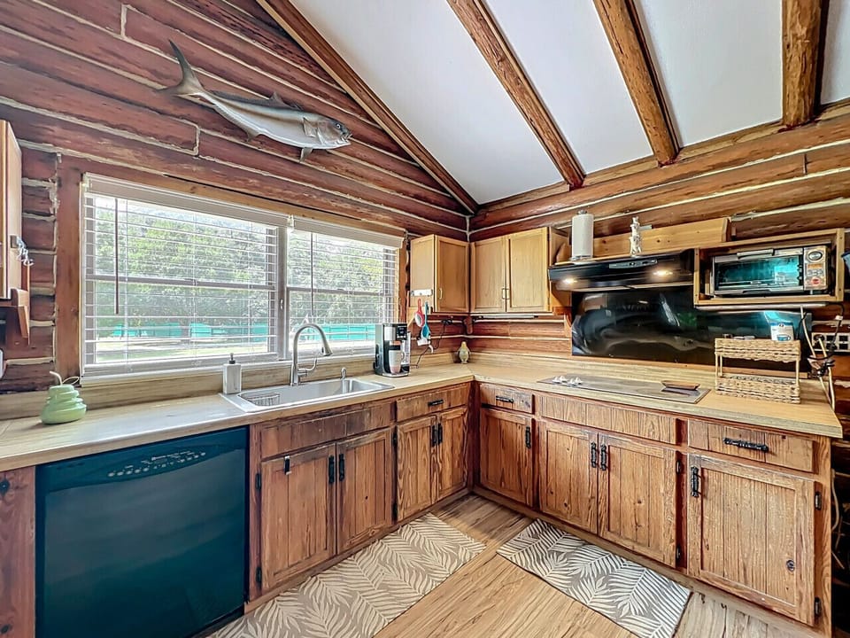 Spacious Cabin Kitchen | Modern Appliances & Wood Finish
