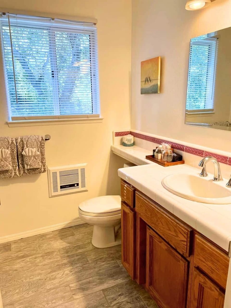 Grenache bathroom - Edited