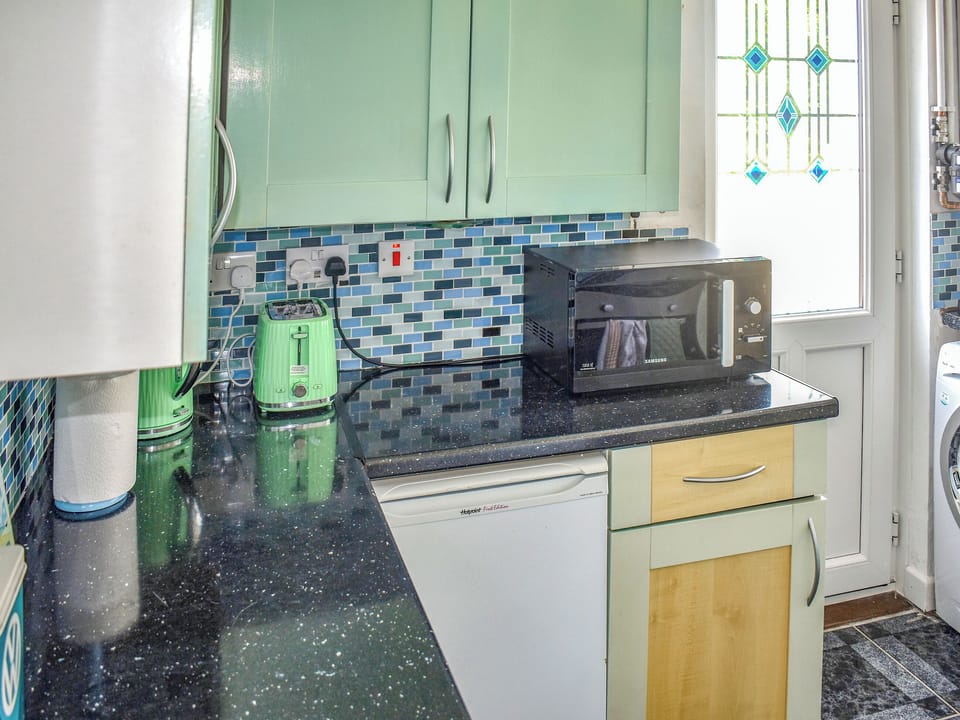 Kitchen | Surfers Halt, Woolacombe