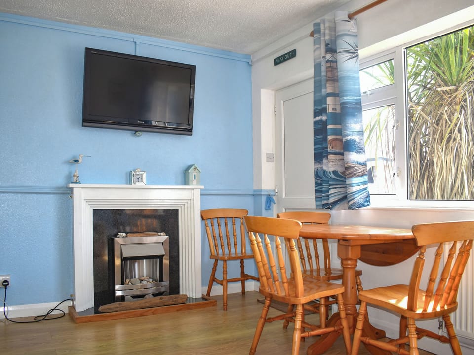 Open plan living space | Surfers Halt, Woolacombe