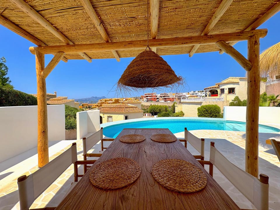 Outdoor dining area