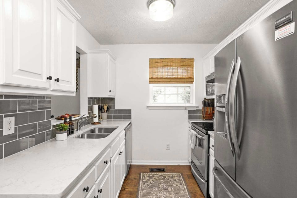 Fully Stocked Kitchen
