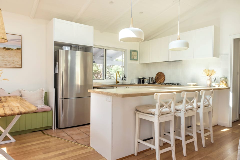 Freshly renovated kitchen with everything you need for your stay.