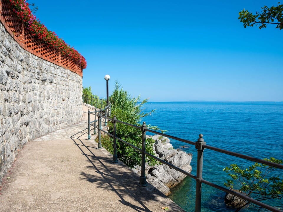 Blue, Water, Body Of Water, Sea, Coastal And Oceanic Landforms, Coast, Ocean, Handrail, Fence, Lake
