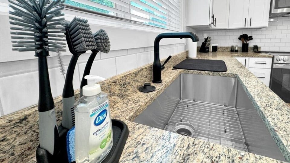 15 Deep Sink and Fixtures
