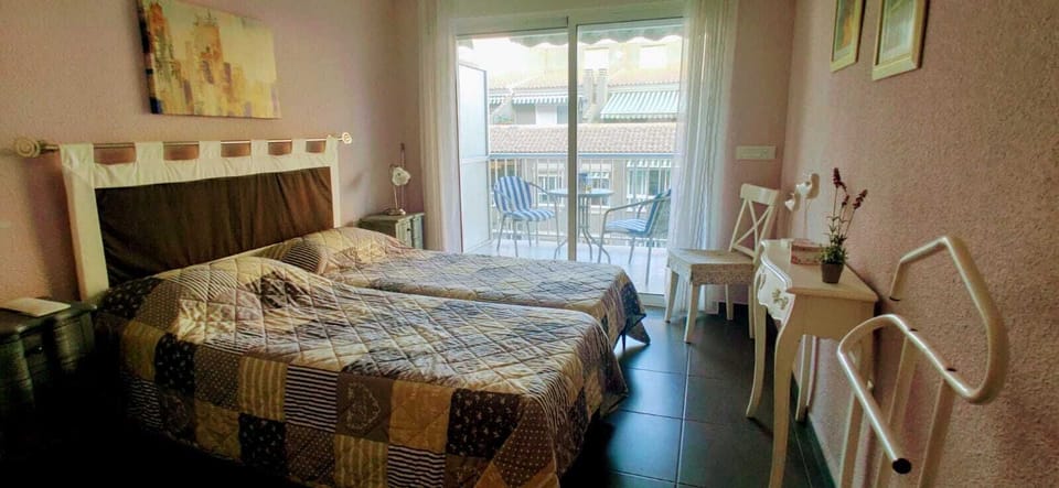 1st bedroom