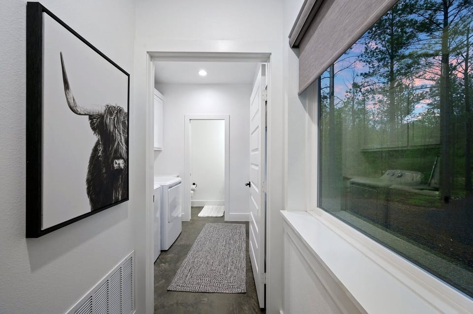 96ad1084-f1b5-42ea-b34d-5ab334d5fd05