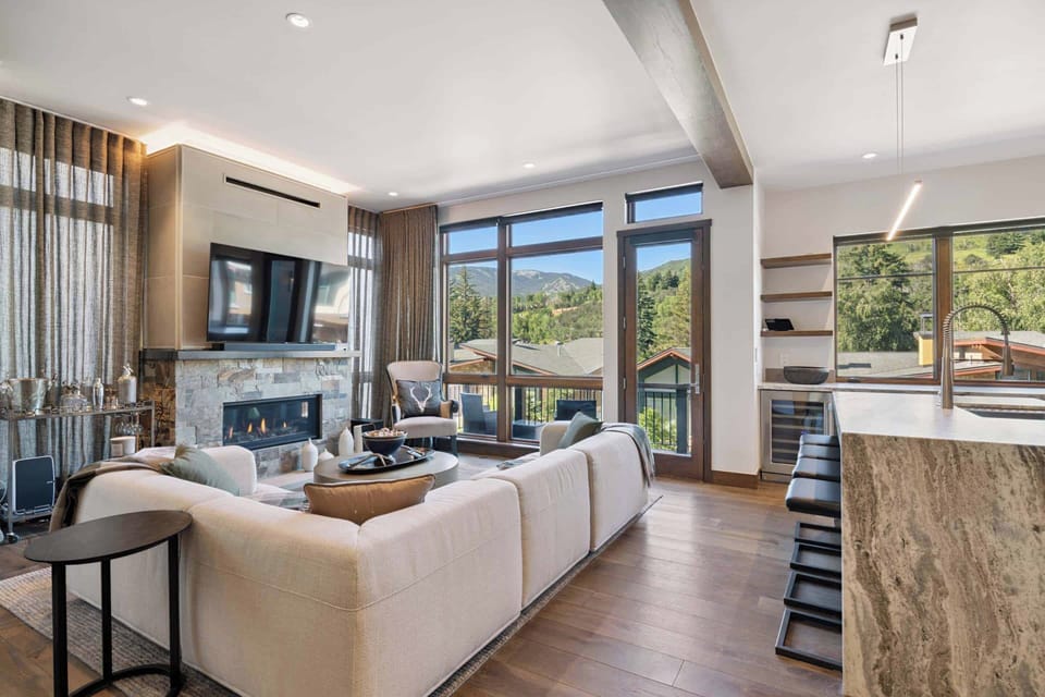 riverfronttownhome-10-5120_54655894463_o