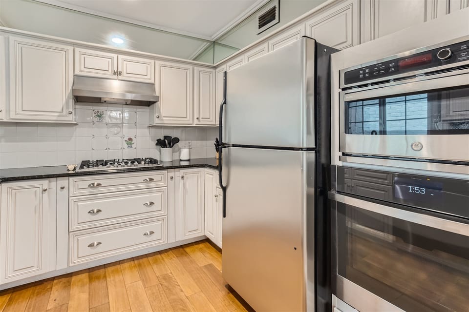 Modern kitchen with a homey touch
