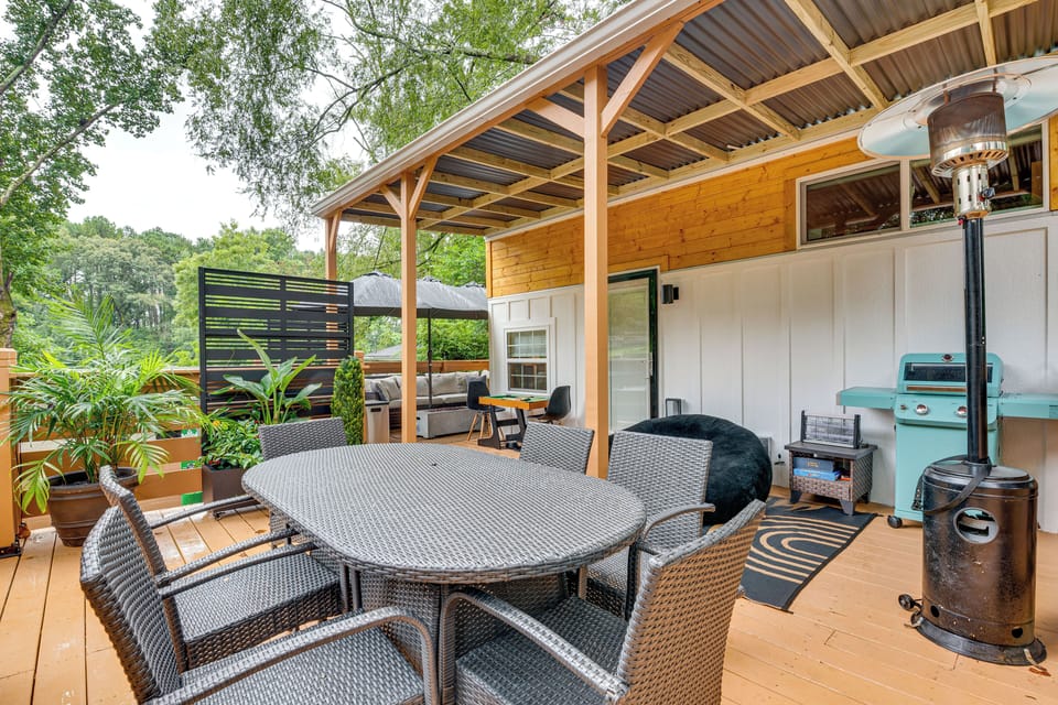 Atlanta Vacation Rental | Studio | 1BA | 264 Sq Ft | Stairs Required