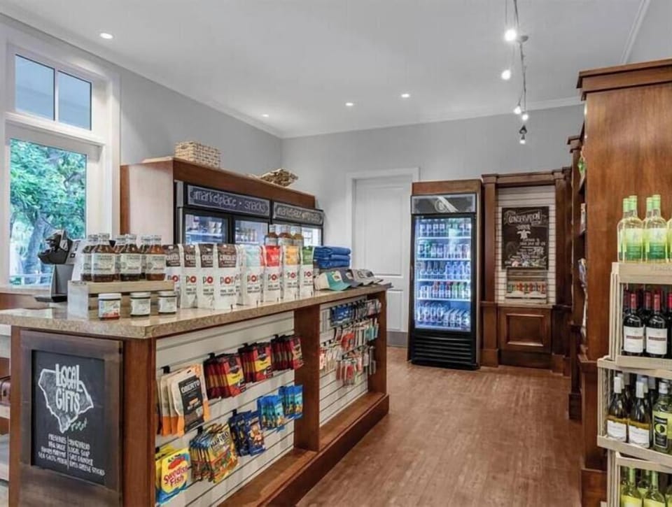 Gift shop