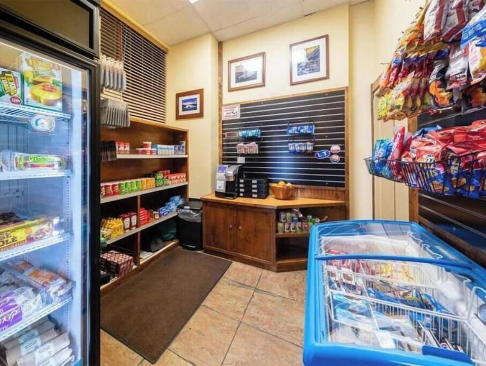 Gift shop
