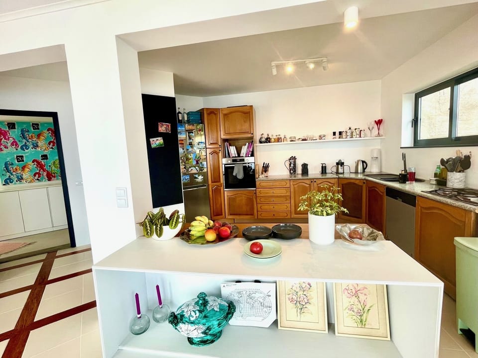 Open plan fully equipped kitchen