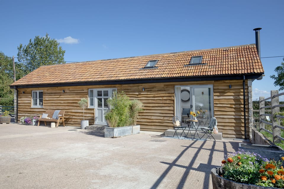 Woodsmoke, Taunton: As Woodsmoke sits on a working farm, guests are treated to an authentic rural experience