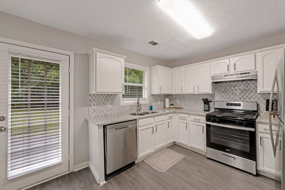 Kitchen that is stocked with basic cooking tools