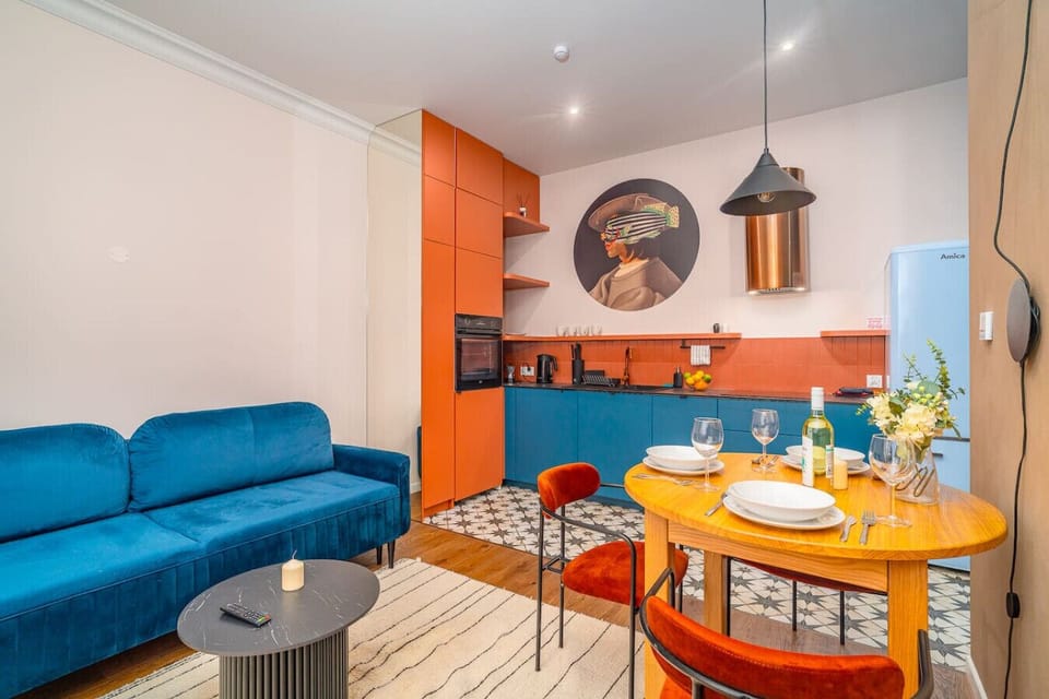 Living Room with Smart TV and Dining Table | Book Now with RENTUJEMY.COM
