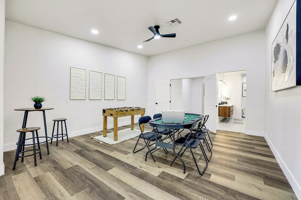 Game room