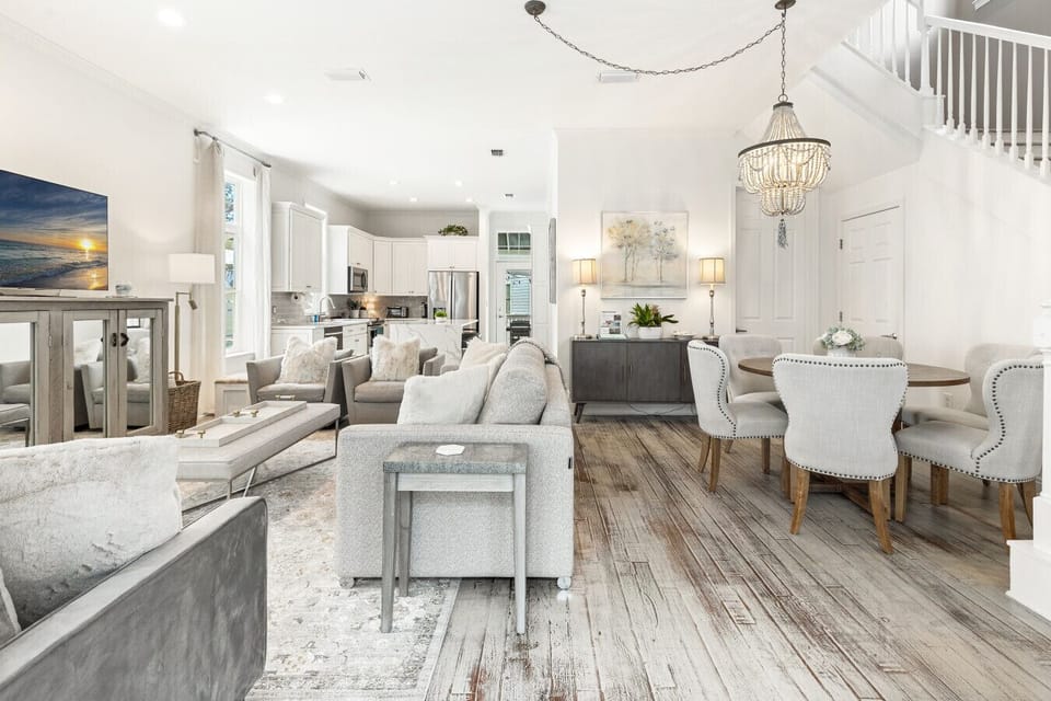 Living Room & Dining Area