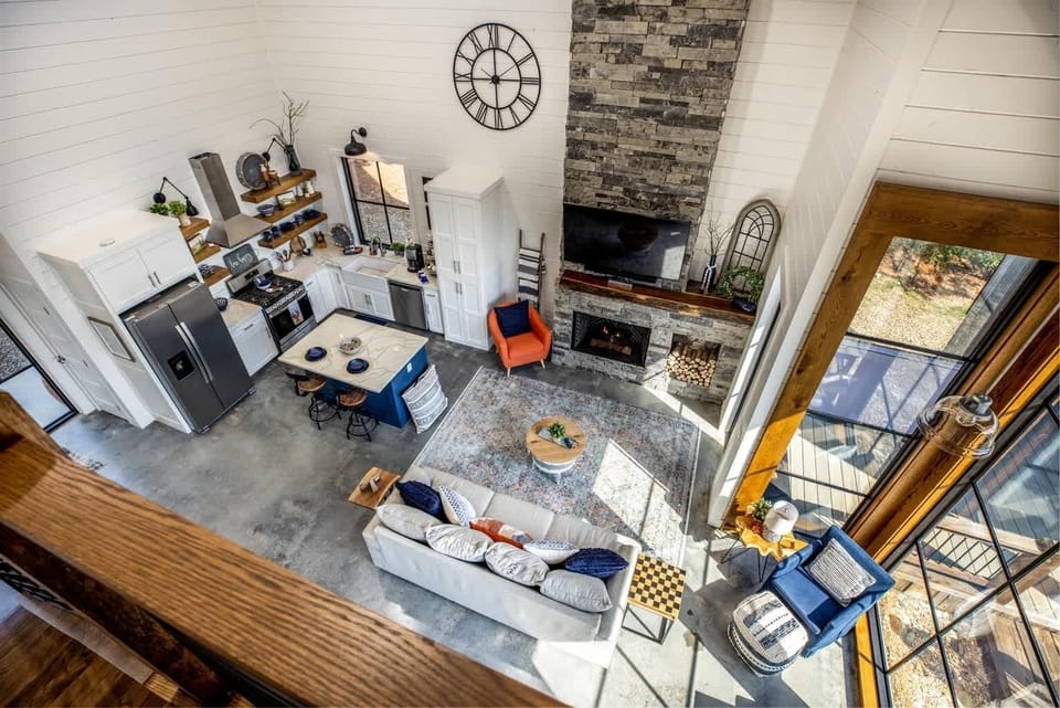 Open floor plan with a kitchen and living room.