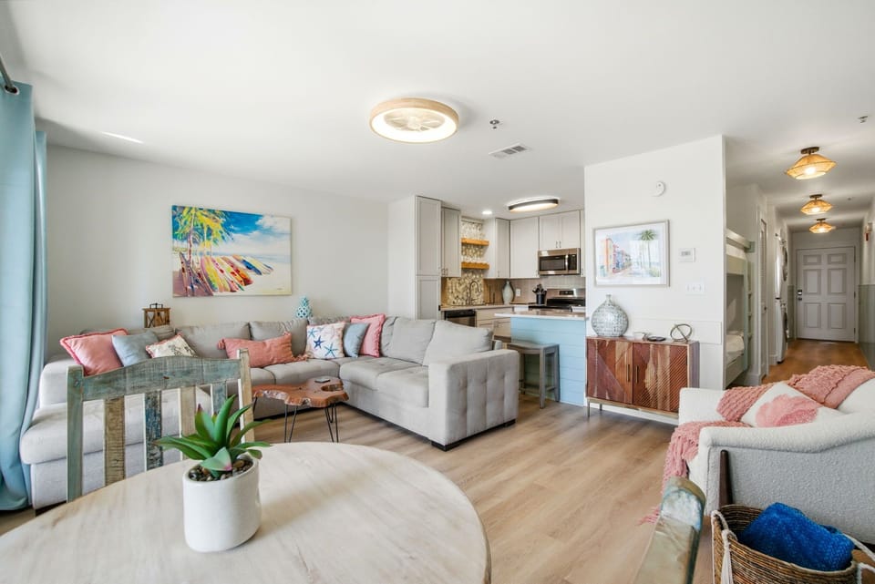 Grand Caribbean 411W- Living Room to Kitchen & Bar