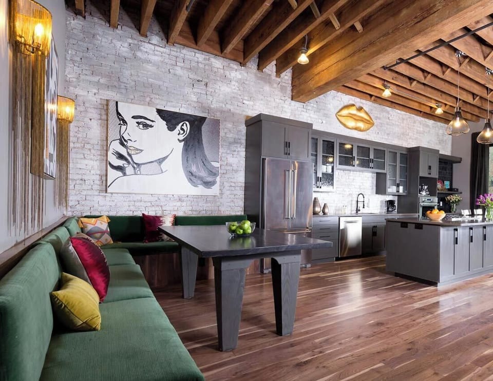 The Producer's Loft - 15
