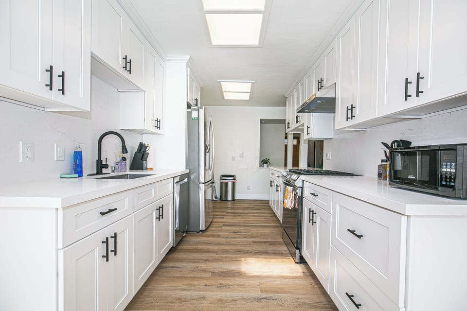 Full Kitchen complete appliances