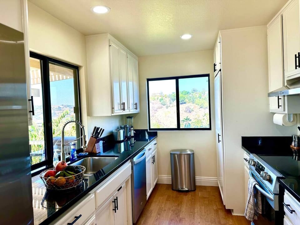 Penthouse Cottage: Rustic but modern kitchen