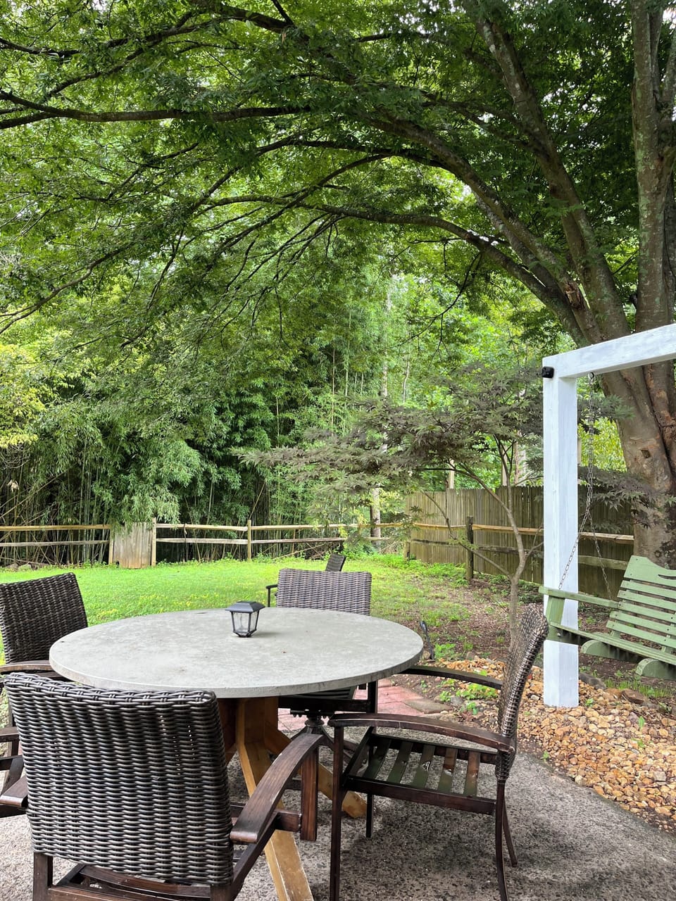 Outdoor dining