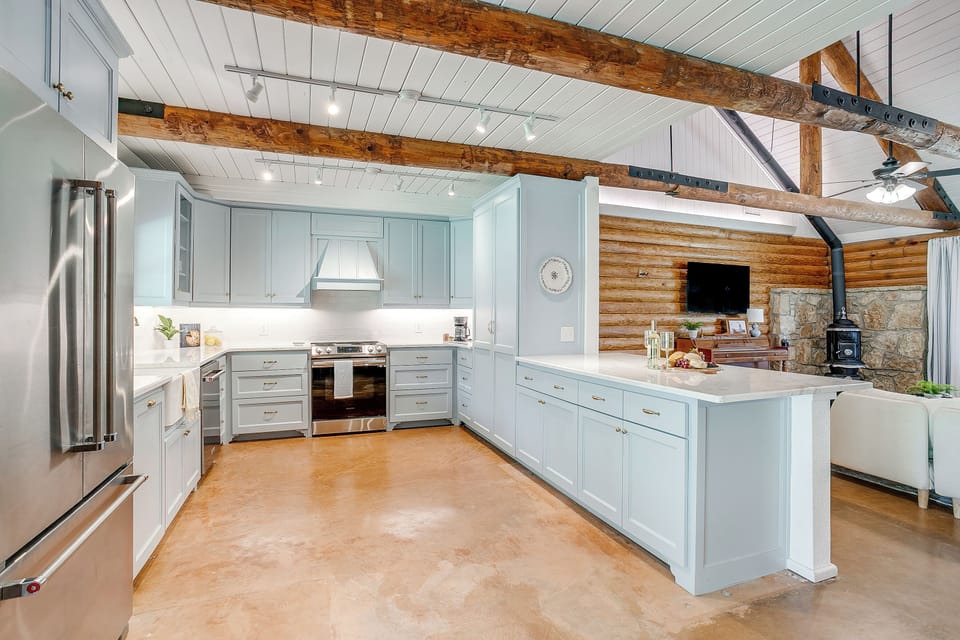 This fully stocked kitchen wraps around in an efficient U-shape.